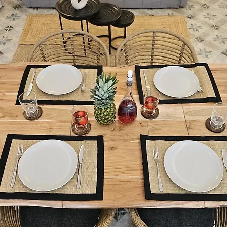 Aragma 公寓 阿达玛斯