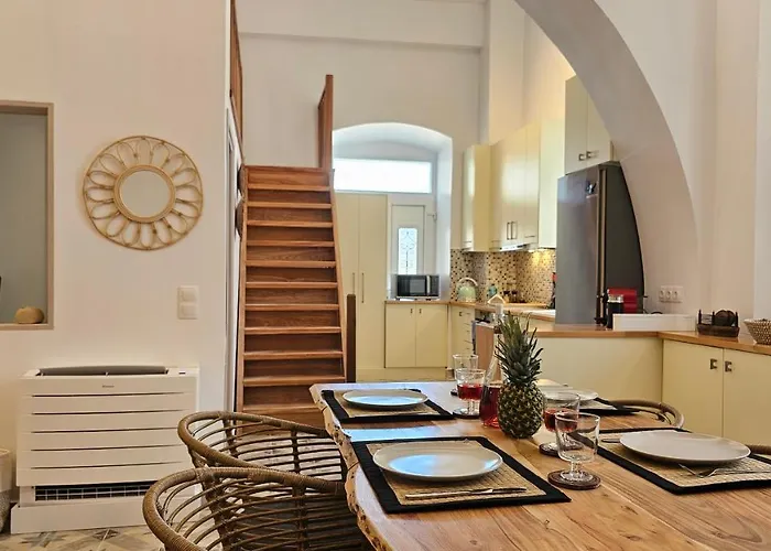 Aragma * Adamantas (Milos)